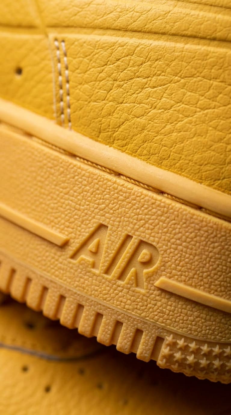 Nike Air Force 1 'Saffron — view 2