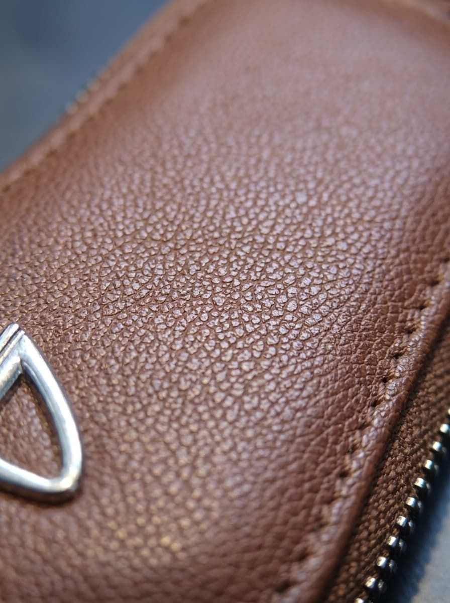 Heritage Leather Keychain Pouch — view 2